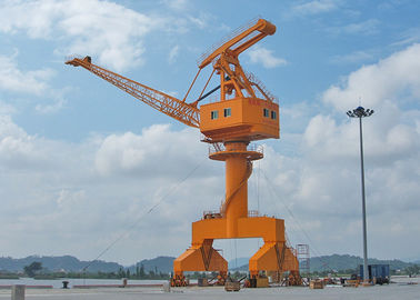 Tipo di collegamento quattro gru portale di Crane Offshore Pedestal Mobile Container del porto