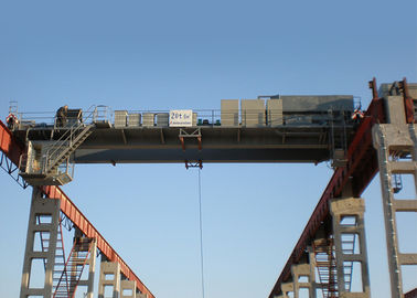 Gru a ponte ad alta velocità dell'officina, attrezzatura di 30 Ton Double Beam Overhead Crane